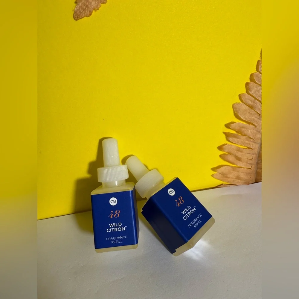 Capri Blue Pura Smart Home Plug-in Diffuser Refills – Wild Citron (Pack of 2) - Picture 6 of 7